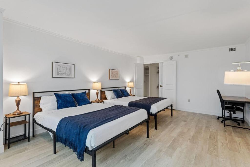 Stylish 2Br 3Ba Cozysuites At Showboat Atlantic City Exterior photo