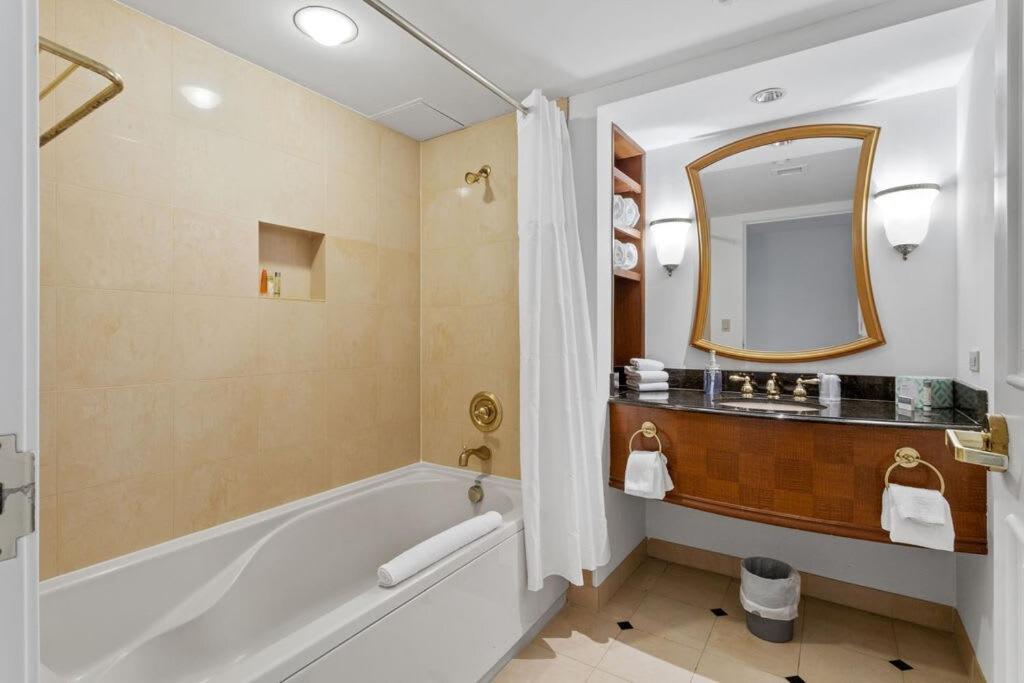 Stylish 2Br 3Ba Cozysuites At Showboat Atlantic City Exterior photo